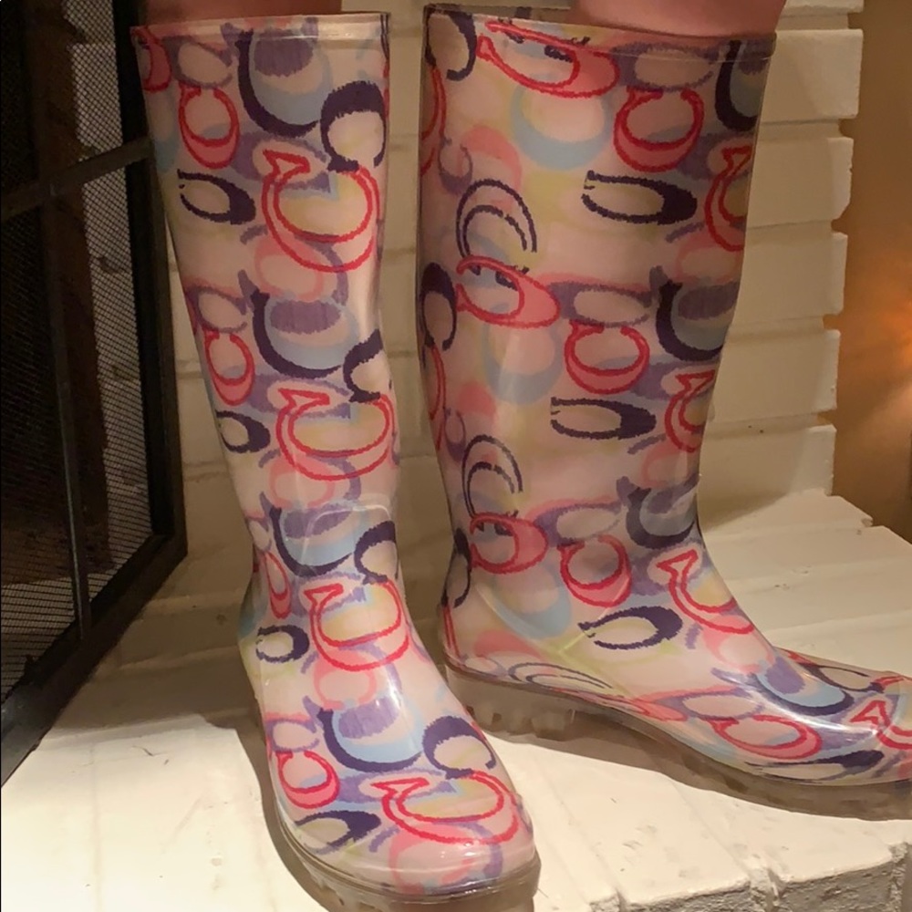 Coach multi color rain boots sz 8